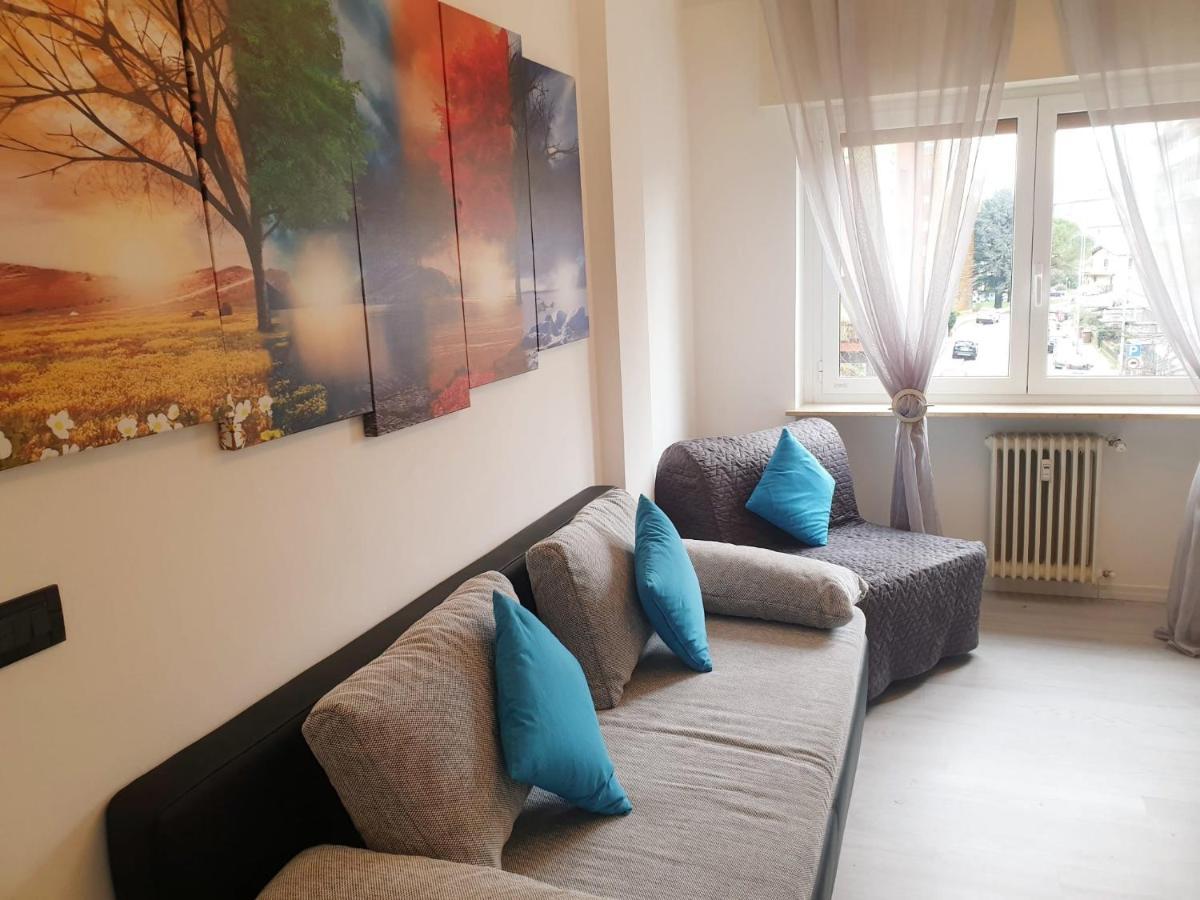 J&M House -Fronte Ospedale- Incluso Netflix E Disney Plus Удине Екстериор снимка