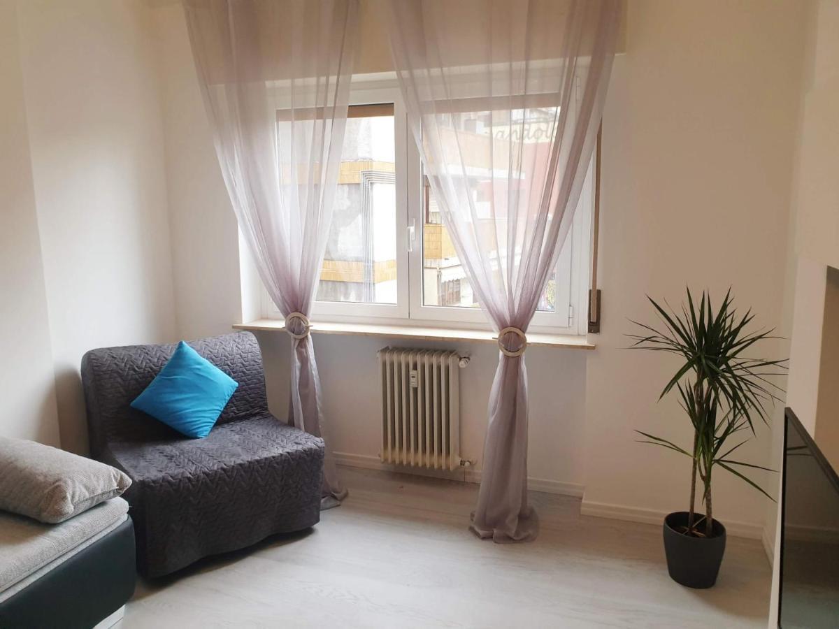 J&M House -Fronte Ospedale- Incluso Netflix E Disney Plus Удине Екстериор снимка
